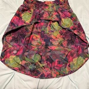 lululemon athletica High-Low Skirt - Vibrant Floral